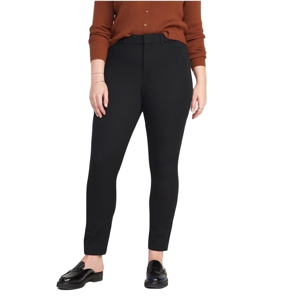 Old Navy Pixie Ankle Dress Pants Sophisticated Flattering Style Size 12 Petite
